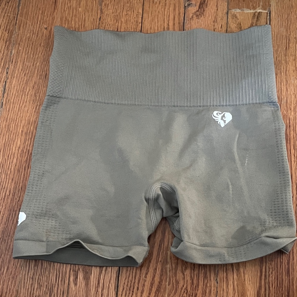 Women’s Best Power Seamless Shorts | Dark Taupe
S